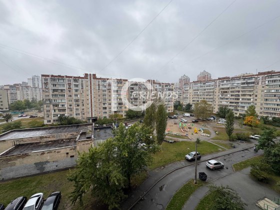 Продаж квартири проспект Червоної Калини Київ