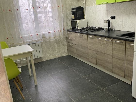 Продам, свою, 3 кімнатну квартиру. Киев