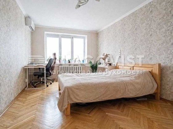 Продаж квартири на Оболоні, Архипенка Олександра (Мате Залки) Київ
