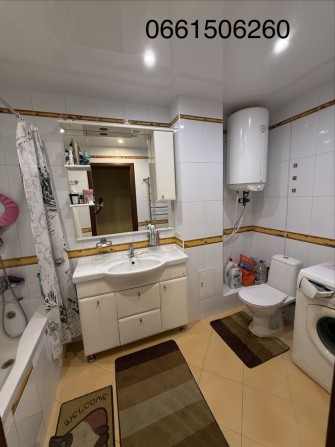 Власник! Продам 3 к квартиру на ст.м Харківська - фото 1