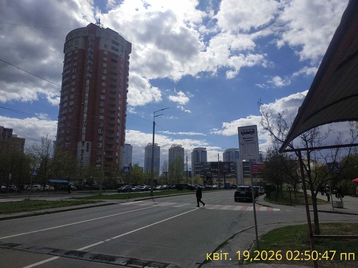 Продам 2-х комнатную квартиру 80 м2 ул.Ахматовой 45 - фото 1