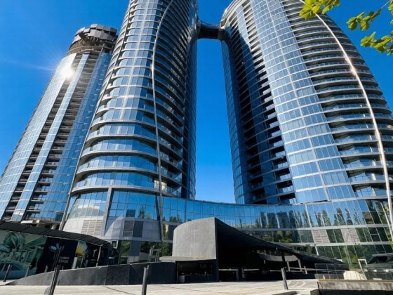 З документами 65м²,Введений, 2 башта Taryan Towers Іоанна Павла II,12 Київ
