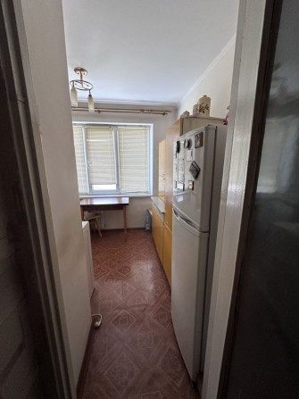 Продаж квартири 3 кімн., Оболонський район, 5 хв пішки до метро Героїв Дніпра в тихому і затишному д - фото 1