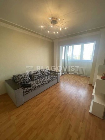 продається 2 кімнатна квартира  Рейгана Рональда (Драйзера Теодора), 6а - фото 1