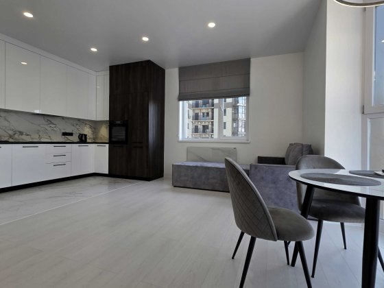 Продаж 3к квартири 80 м² | вул. Андрія Верхогляда 14А | ЖК Delmar  | Печерський  район | метро Звіри Київ