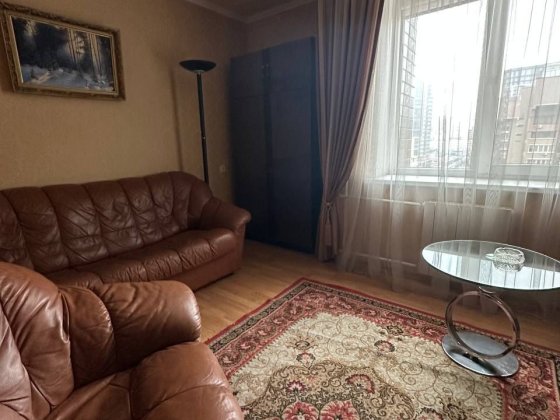 Київ, Антоновича,  продаж двокімнатної квартири з ремонтом
