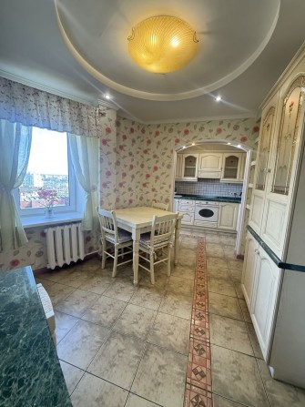 Продаж без комісії Троєщина, Бальзака 6 , всі програми! - фото 1