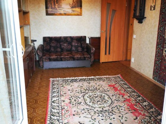 Продам двокімнатну вул. Кубанської України 35/24 Киев