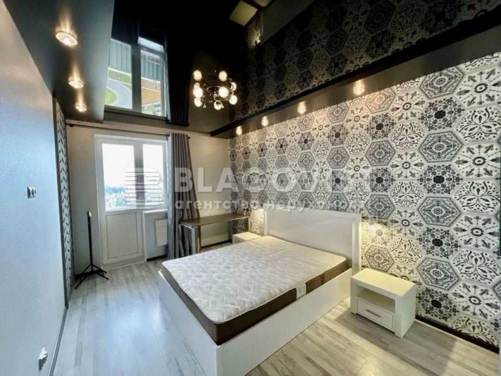 Продаж квартири, Теремківська, 3а, метро Теремки, Голосіївський район - фото 1