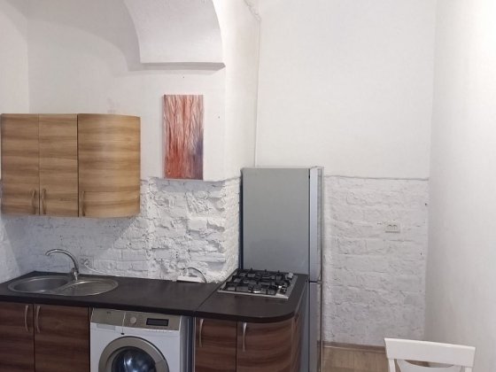Продаж. ЦЕНТР. 
1 к. 62 кв.м.
Власник! Без комісії! Київ