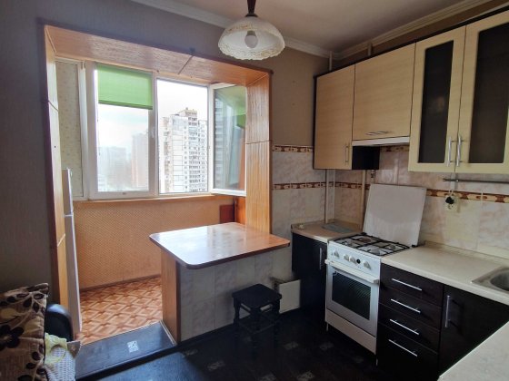 Продається 1-на квартира, Деснянський р-н, вул.Миколи Закревського 19В Киев