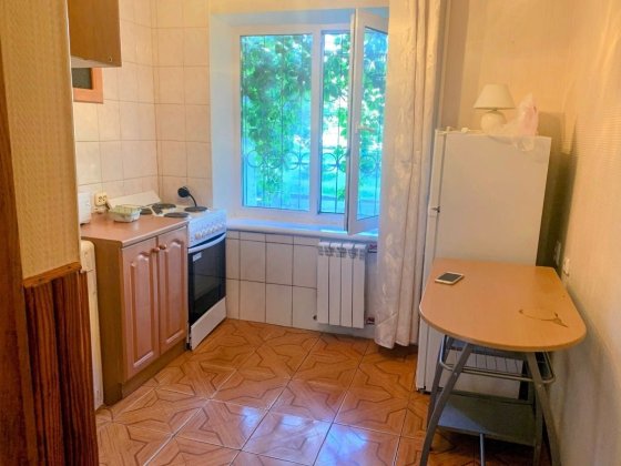 Продам однокімнатну квартиру біля метро Героїв Дніпра, Оболонь Київ