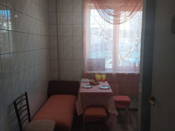 ПЕРШИЙ ПОВЕРХ. Продаж 2к Квартири Бальзака 81/1 Троєщина Без Комісії. Київ