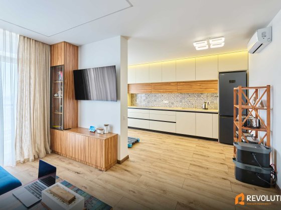Продаж 3х кімнатної квартири з ремонтом в ЖК Svitlo Park Без комісії