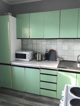 Продам 2 кімнатну Мішуги 11,  метро Позняки - фото 1