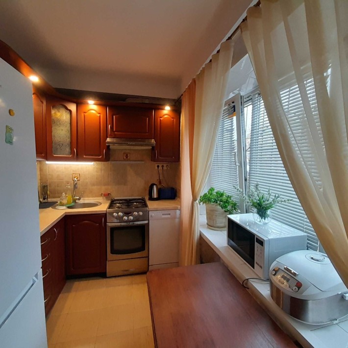 Затишна, тепла двушка на 2-му поверсі поруч з пляжем і парком - фото 1