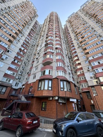 Продаж 3-х кімнатної квартири з окремим входом, 2 поверх, м. Київ, вул. Петра Калнишевського (Михайл - фото 1