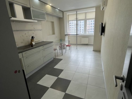 Продаж 2-х кімнатної Здановської 60а (Ломоносова) Київ