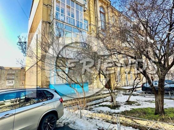 Продаж 2-кімнатної квартири центр Києва, Саксаганського Ботанісний сад