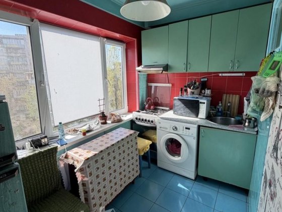 Продаж квартири 2к Кубанської України, 19 м.Лісова Київ Киев