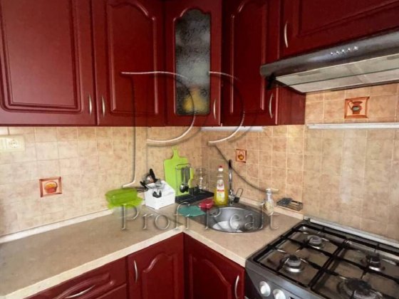 Продаж 2 кімн.квартири/Голосіївський/Науки/хрущівка/ремонт/газ