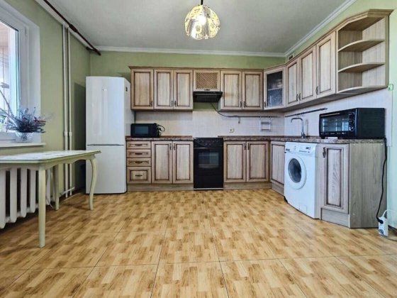 БЕЗ% 1 кімн. квартира вул. Харківське шосе, 56 м. Харківська, Дарницький Київ