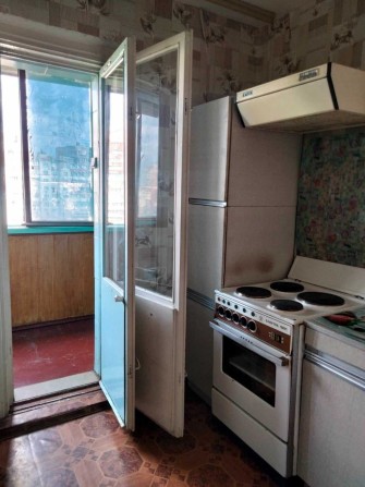 Продам 1к.серія Т-4 вул.Закревского 7. біля озера - фото 1