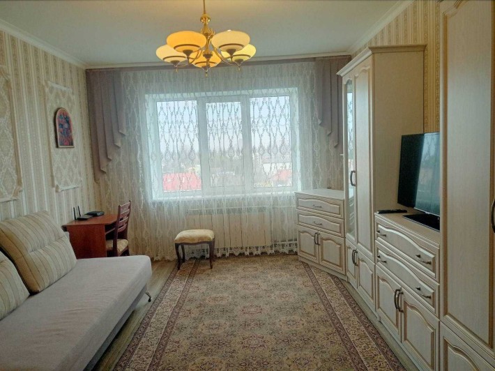 Продам 3 кімнатну квартиру,ремонт,метро Голосіївська пішки,вул. Деміївська,51 - фото 1