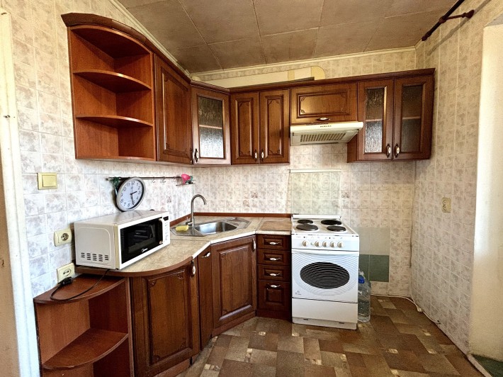 Продамо 2-кім кв-ру, Бальзака, б. 77,  Деснянський р-н,  Троєщина - фото 1