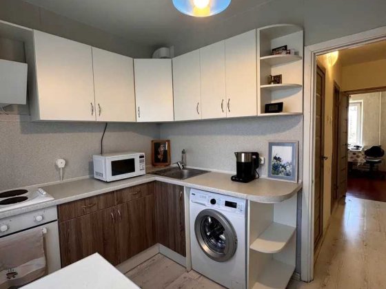 Продаж  3 кімнати Безнал Ревуцького 13 Позняки Харьківський 73квм Київ