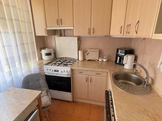 м. Чернігівська. Продаж по вул. Анатолія Солов'яненка