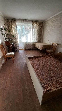 Продам 1-кімнатну  вул. Ю.Литвинського,31-б Дарницький р-н. - фото 1