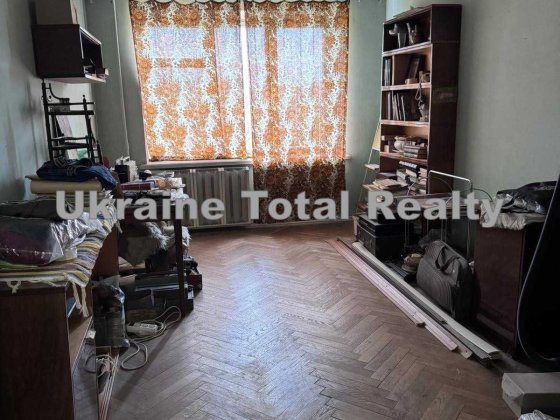 Метро Лівобережна 7хв! 2к квартира в СовМіні під ремонт! Вулиця Флоренції 9 Київ