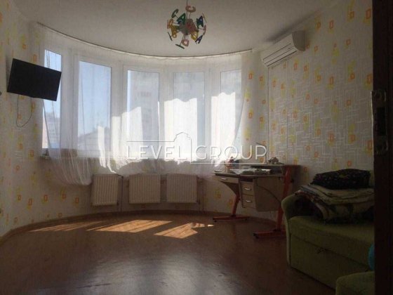 Продаж 2-к квартира  Чавдар 11 Осокорки Позняки  без % Київ