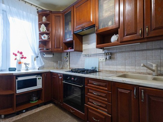 Без% Продаж 3-х кімнатної квартири. Оболонь З. Гайдай 10 Київ