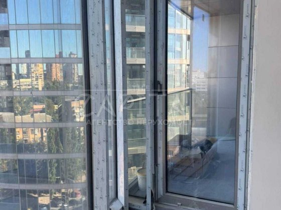 ПРОДАМ 3х кімнатну квартиру TARYAN TOWER