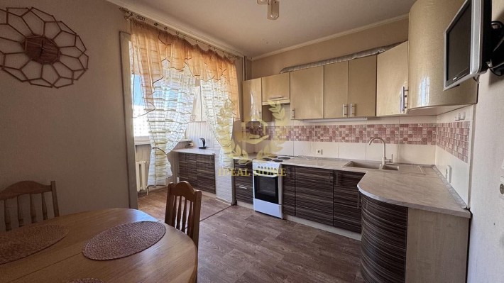 Продам 3-кімнатну квартиру по вулиці Лісківська в Деснянському районі - фото 1