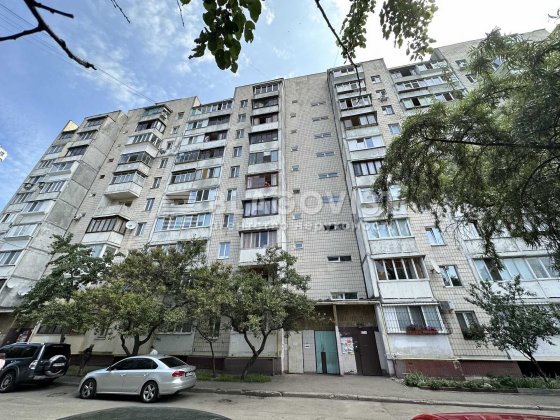 3-кім Автозаводская 93/ Вышгородская цегляний будинок Київ