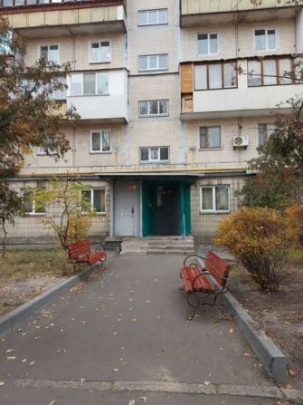 Продам  2к  на  Березняках (  Бучми  6) - фото 1