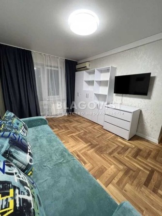 Продаж 3-х кімн Дніпровська набережна 7А,Березняки,Лівобережна - фото 1