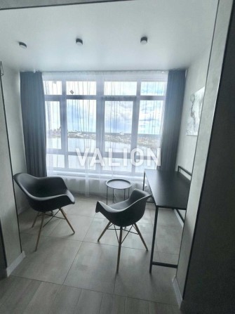 Продаж 2 кімнатної  квартири 78 кв.м2 ЖК Ревуцький  вул. Ревуцького 54 метро Харківська - фото 1