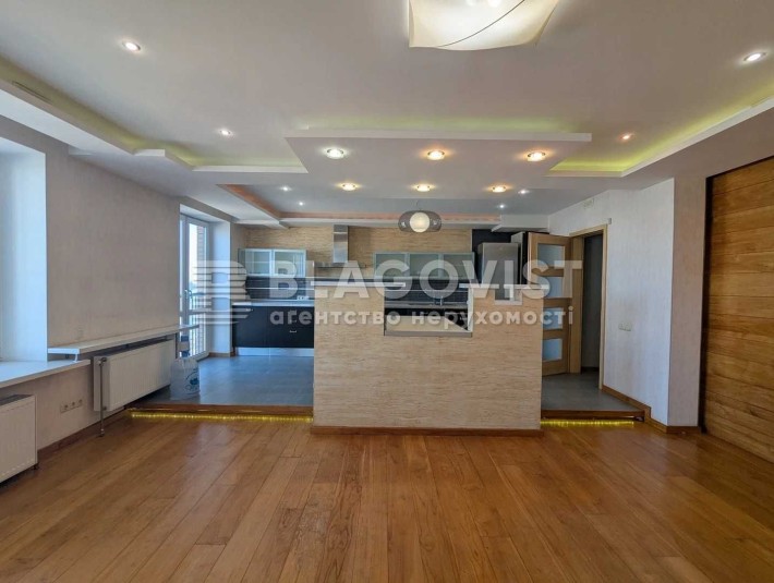 Продам 3 к. Панаса Мирного 28 а . Печерськ - фото 1