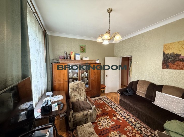 Продам 3х кімнатну квартиру вул Петра Петриченко 71/8 - фото 1
