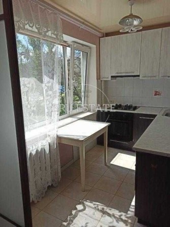 Продам 2 к квартиру п-т Воскресенський, 40а(Перова) Воскресенка - фото 1