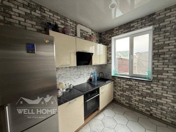 Продаж 2к квартири вул. Кобринської (Крилова), 12А метро Бориспільська м. Київ
