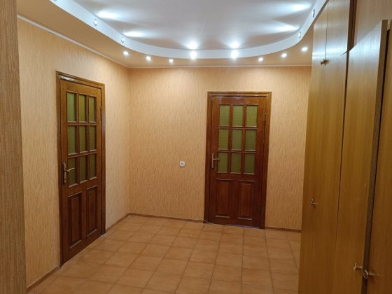 Киев. Троещина. Продается 3 комнатная квартира 3 лоджи 13 эт 16 этажн.