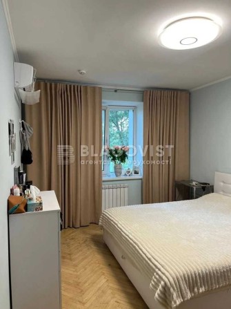 Продаж 4К квартири вулиця Івасюка метро Оболонь - фото 1