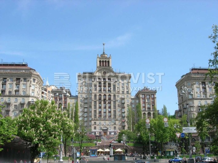 Продам.  3 к. 72 м.кв Хрещатик  25. Будинок з зіркою. - фото 1