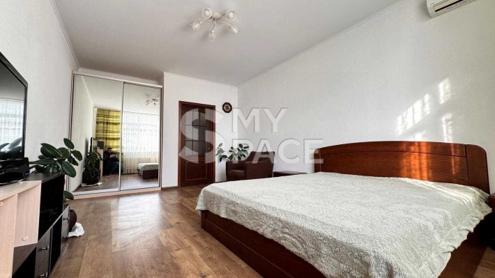 продаж 1к квартири жк Паркові Озера - фото 1