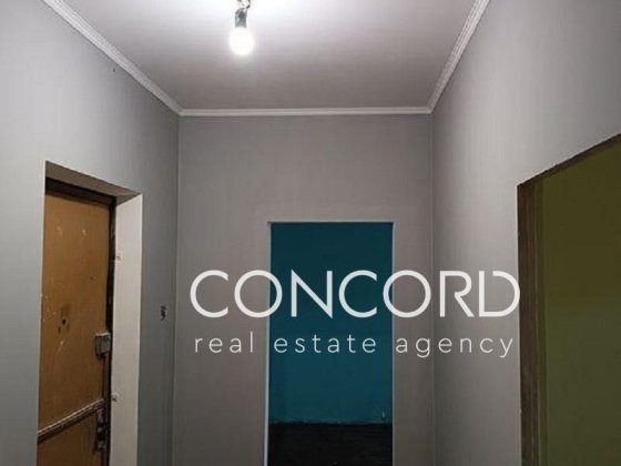 Троєщина. Продам 2к Оноре де Бальзака вул., 83